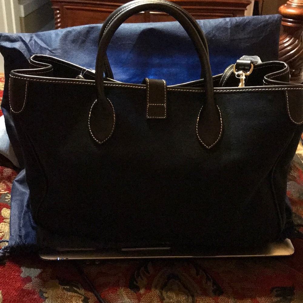 Handbag - Picture 2 of 5